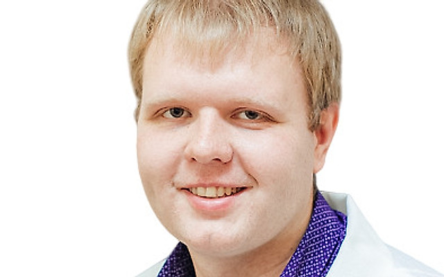Повереннов Артем Викторович